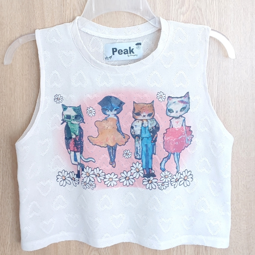🩷 Cute White Cropped Tank with Cat Graphic